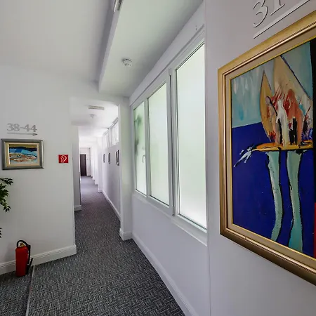 Annex Building Of Art 호텔 3*