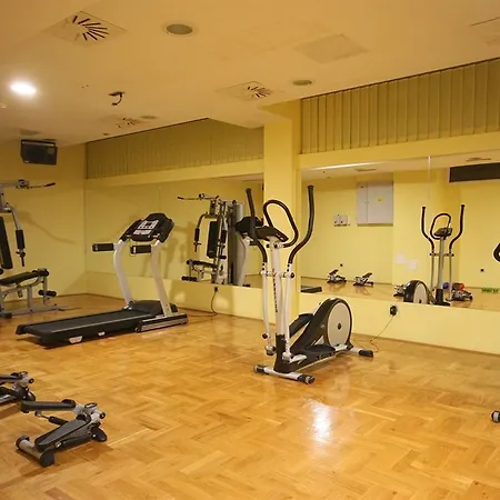 Annex Building Of Art 3* 스플리트