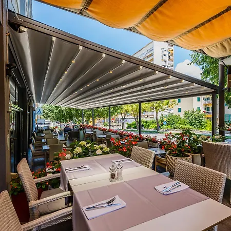 Hotel Annex Building Of Art Split