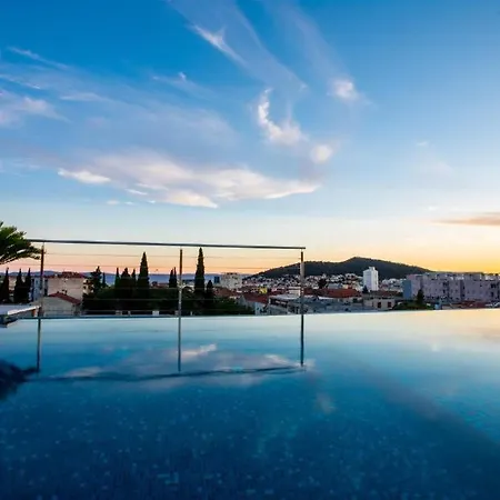 Hotel Annex Building Of Art Split