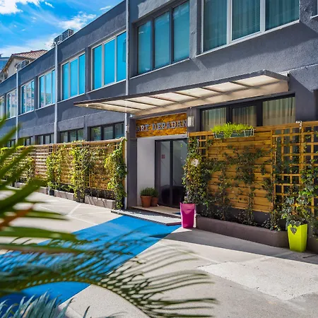 Annex Building Of Art スプリト