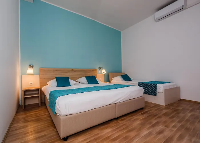 Annex Building Of Art