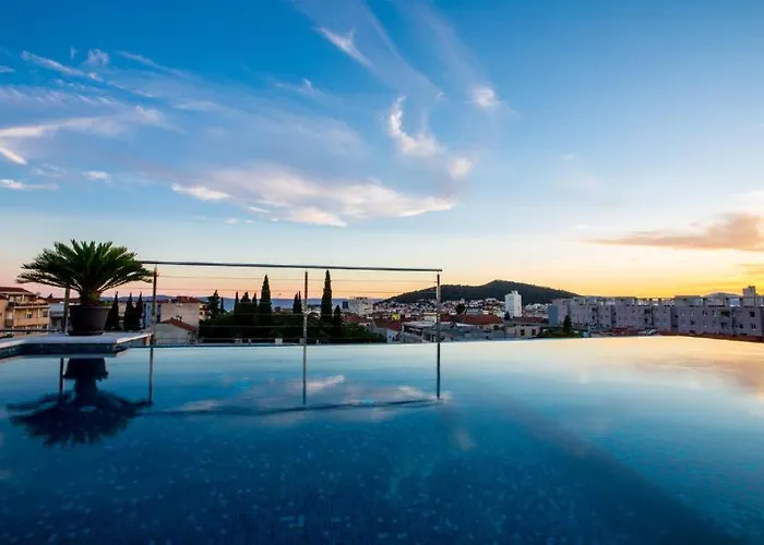 Ξενοδοχείο Annex Building Of Art Σπλιτ