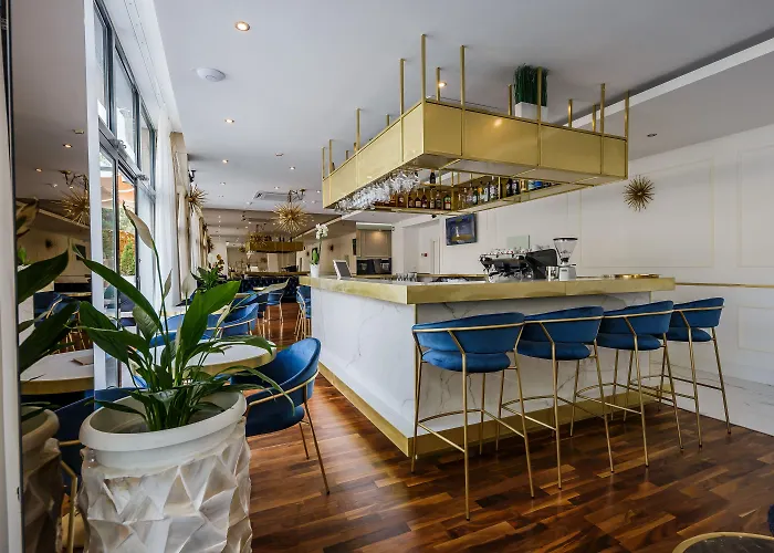 Ξενοδοχείο Annex Building Of Art 3*