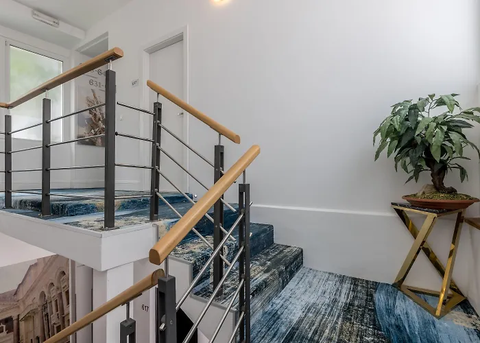 Annex Building Of Art Ξενοδοχείο