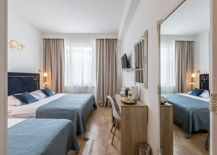 Annex Building Of Art 3*