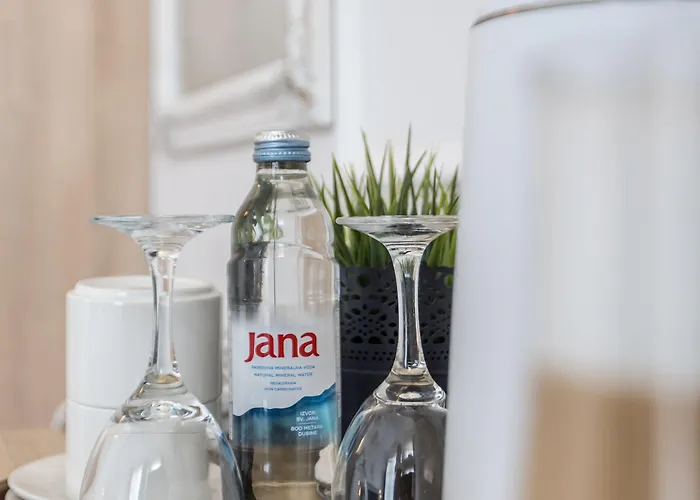 Annex Building Of Art 3* Σπλιτ