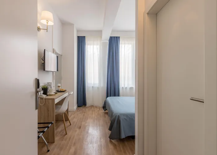 Annex Building Of Art