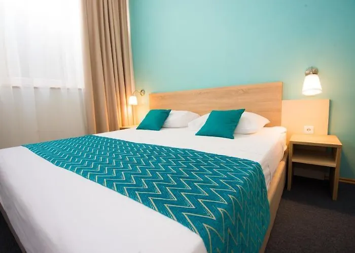 Annex Building Of Art 3* Σπλιτ