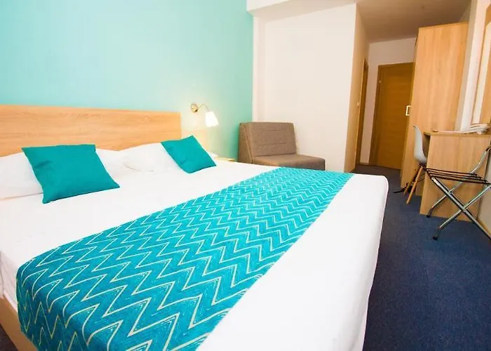 Annex Building Of Art 3*