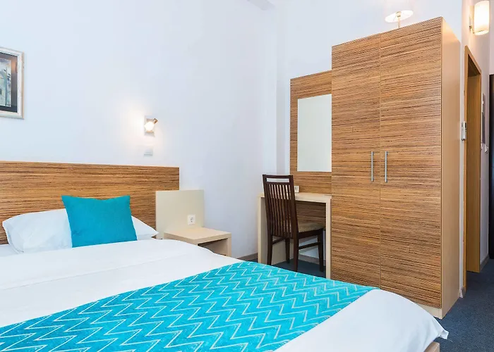 Ξενοδοχείο Annex Building Of Art 3*